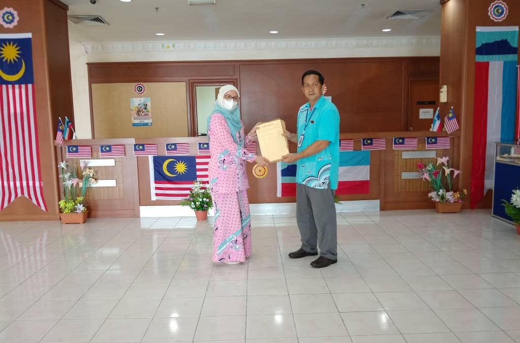 PENYERAHAN PEMINDAHAN DOKUMEN KE ARKIB NEGARA MALAYSIA CAWANGAN NEGERI SABAH / W.P. LABUAN